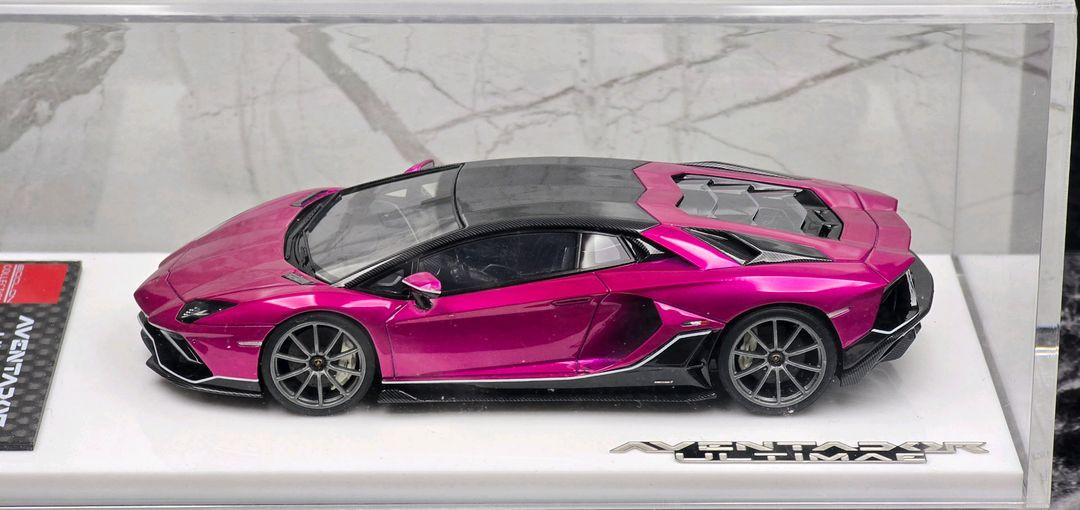1/43 메이크업 람보르기니 아벤타도르 울티메 핑크 (오토아트,bbr,켕파이) 이미지
