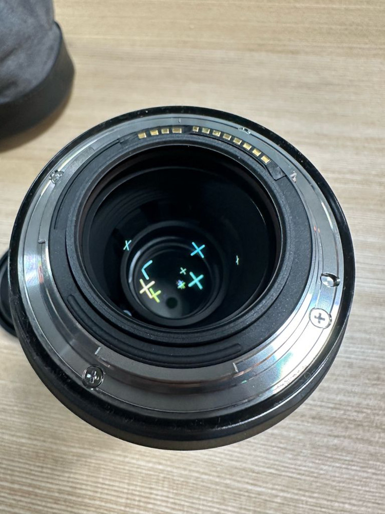 캐논 RF100mm F2.8 macro 알백마 이미지