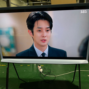 삼성 세리프 the serif 55인치 qled tv 팝니다