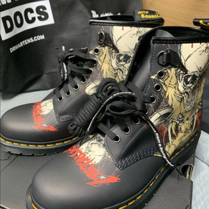 닥터마틴 메탈리카 1460 260(UK7) 미사용