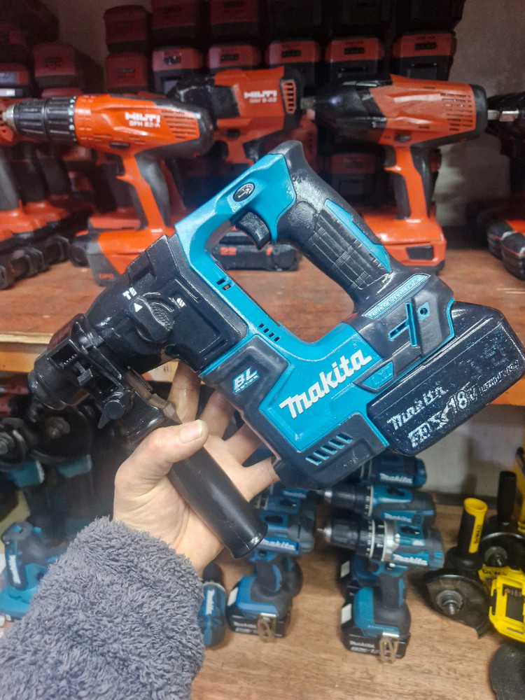 마끼다충전함마드릴DHR171 배터리포함.사진그대로 2번--7