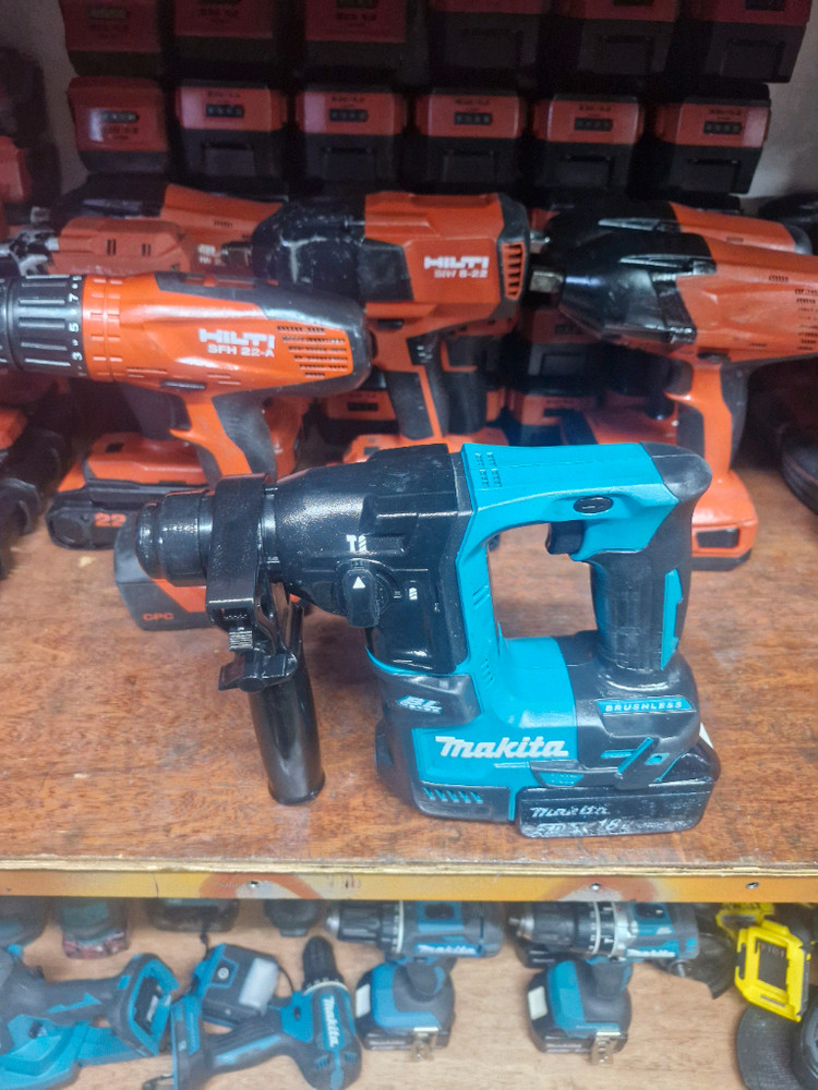 마끼다충전함마드릴DHR171 배터리포함.사진그대로 2번--8