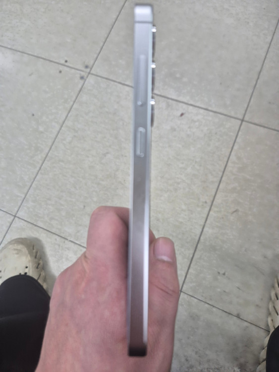 갤럭시 S24 512G 그레이 판매합니다[52만]--3