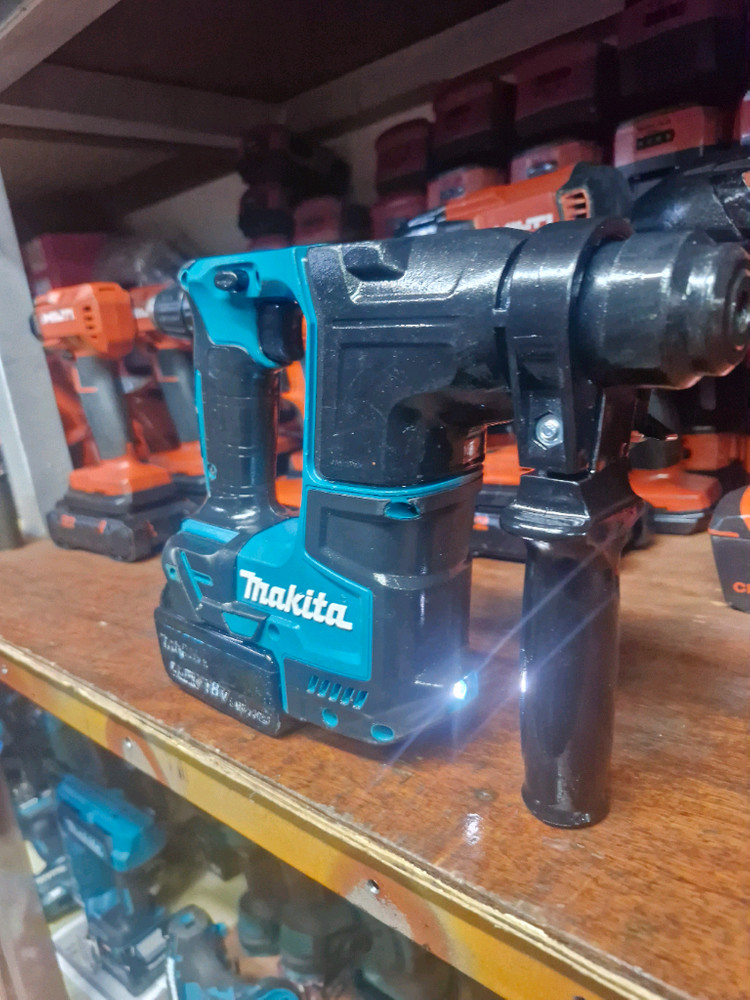 [정품]마끼다충전함마드릴DHR171 배터리포함 A급--4