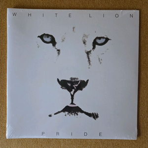 WHITE LION PRIDE LP 펍니다 이미지