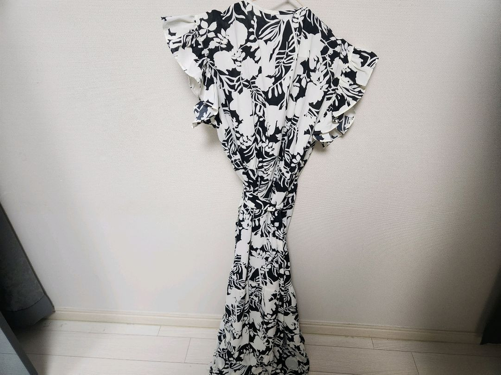 (새상품)레코브 썸머 프릴 랩 원피스 free사이즈--3