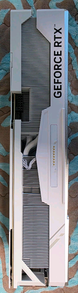 COLORFUL RTX 4080 SUPER 불칸--3