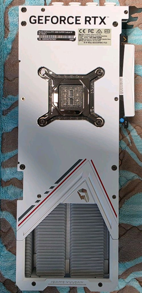 COLORFUL RTX 4080 SUPER 불칸--4