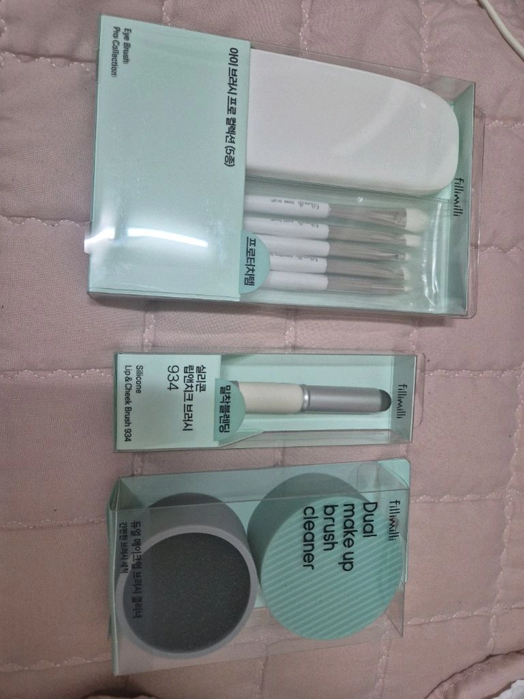 필리밀리 브러쉬, 속눈썹, 퍼프 - 안심되는 중고거래