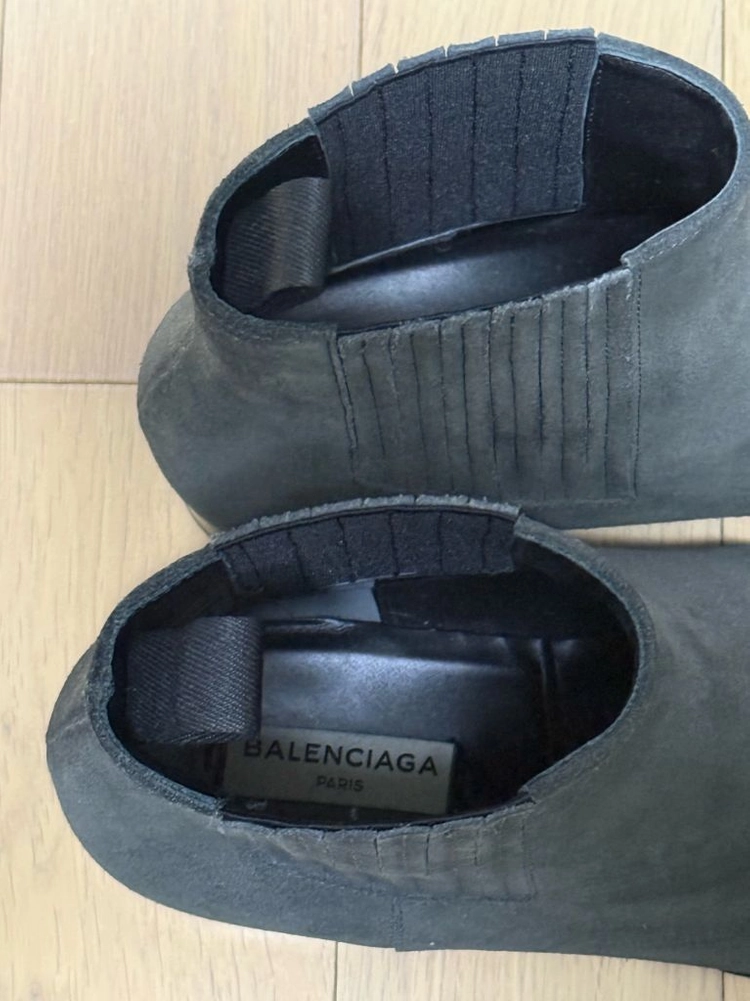 발렌시아가 스웨이드 첼시부츠 팝니다 이미지