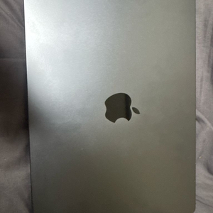 맥북 M4 Pro 이미지