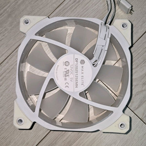 맥스 엘리트 MT-wing 120 쿨링팬입니다.(세트 4개)