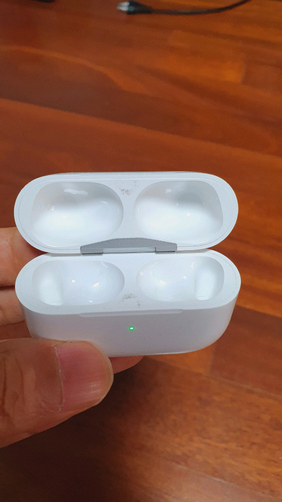 애플 에어팟프로2세대 본체, 라이트닝 A2700, T9FP~--1