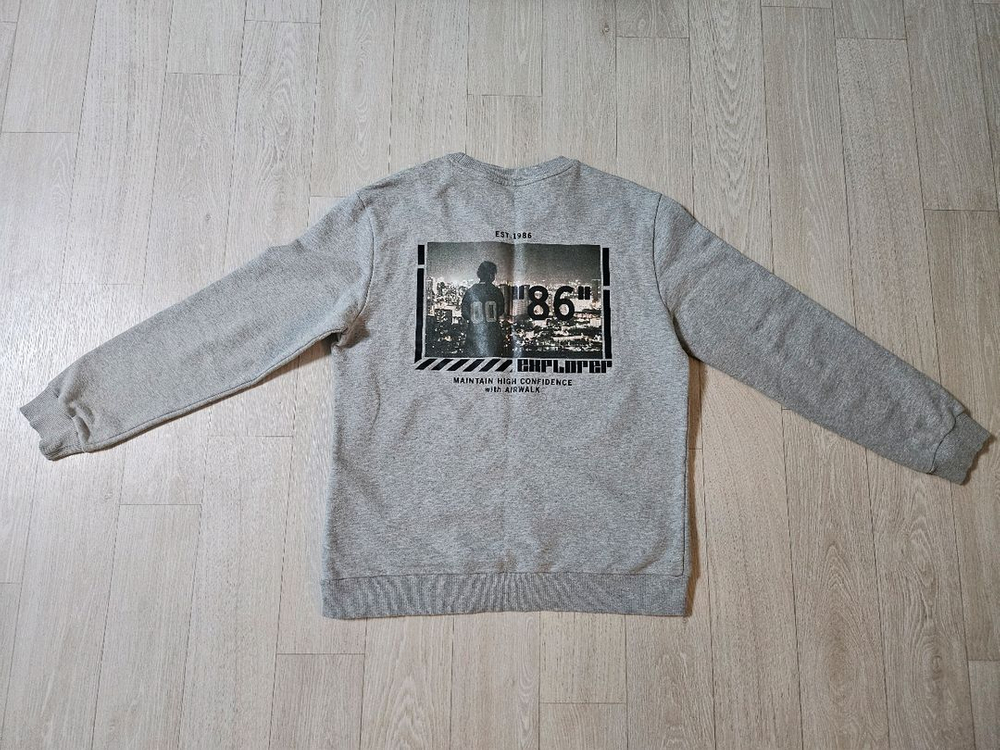 AIRWALK 맨투맨--3