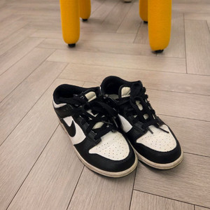 나이키범고래키즈 운동화