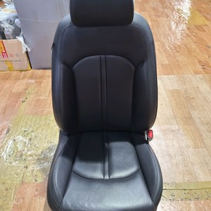 LF쏘나타 전동통풍시트 조수석 이미지