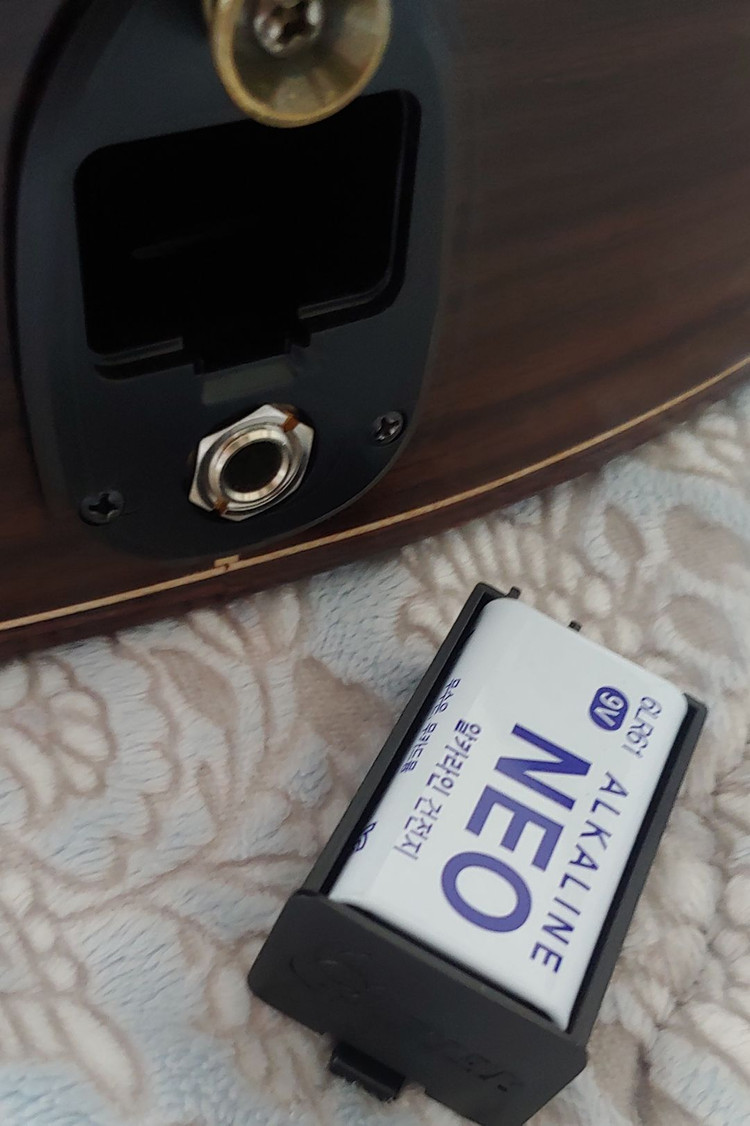 어쿠스틱 기타 크래프터 그랜드 마이노 이미지