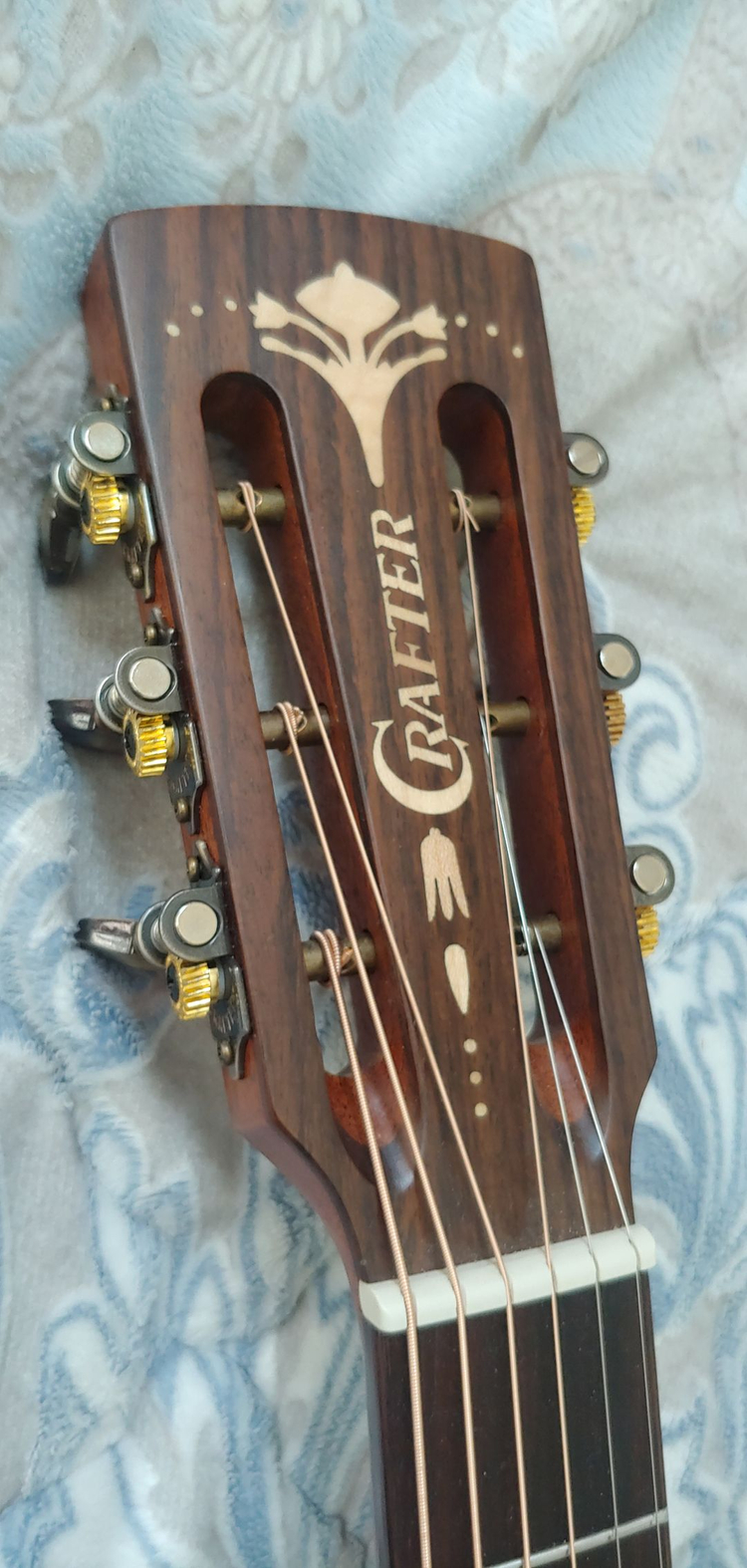 어쿠스틱 기타 크래프터 그랜드 마이노 이미지