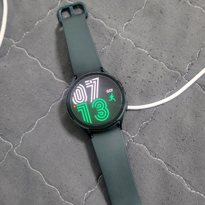 삼성 갤럭시 워치4 44MM 판매합니다