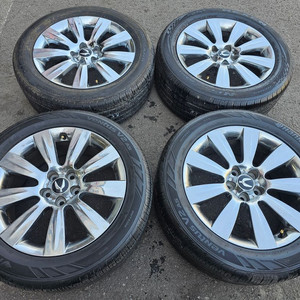 #에쿠스VI 18인치 중고 휠타이어세트 팝니다.245 50 18