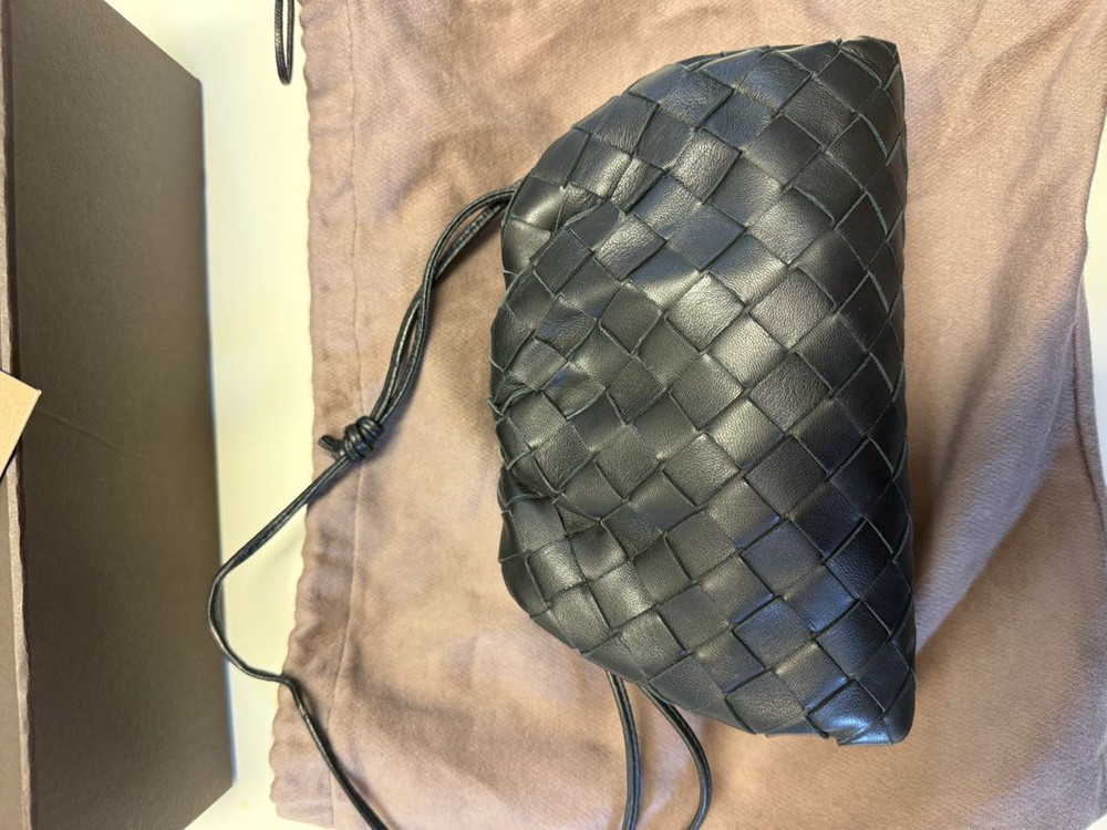 보테가베네타 미니 파우치 만두백 블랙--0