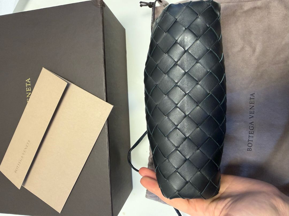 보테가베네타 미니 파우치 만두백 블랙--1