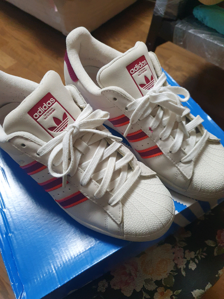아디다스 슈퍼스타 화이트 레드 스니커즈 운동화--1