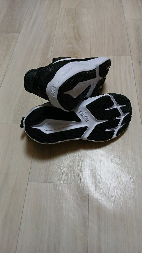 여성신발 새상품 나이키 런닝화 운동화 유아동--4