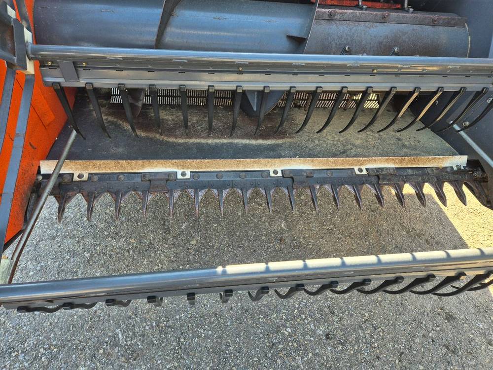 콩콤바인 구보다 ARH380 범용콤바인 이미지