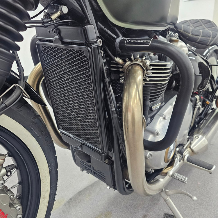 2019년식 트라이엄프 본네빌 바버 26,600km 판매합니다. 이미지