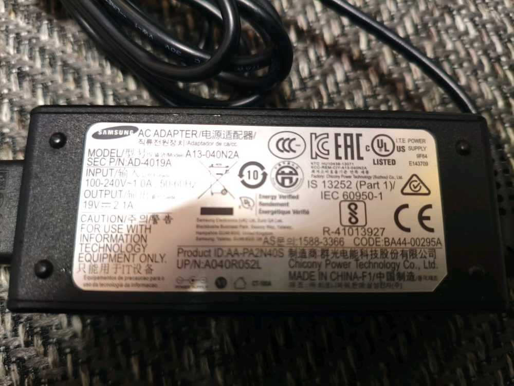 삼성 노트북 어댑터 AD-4019A--1