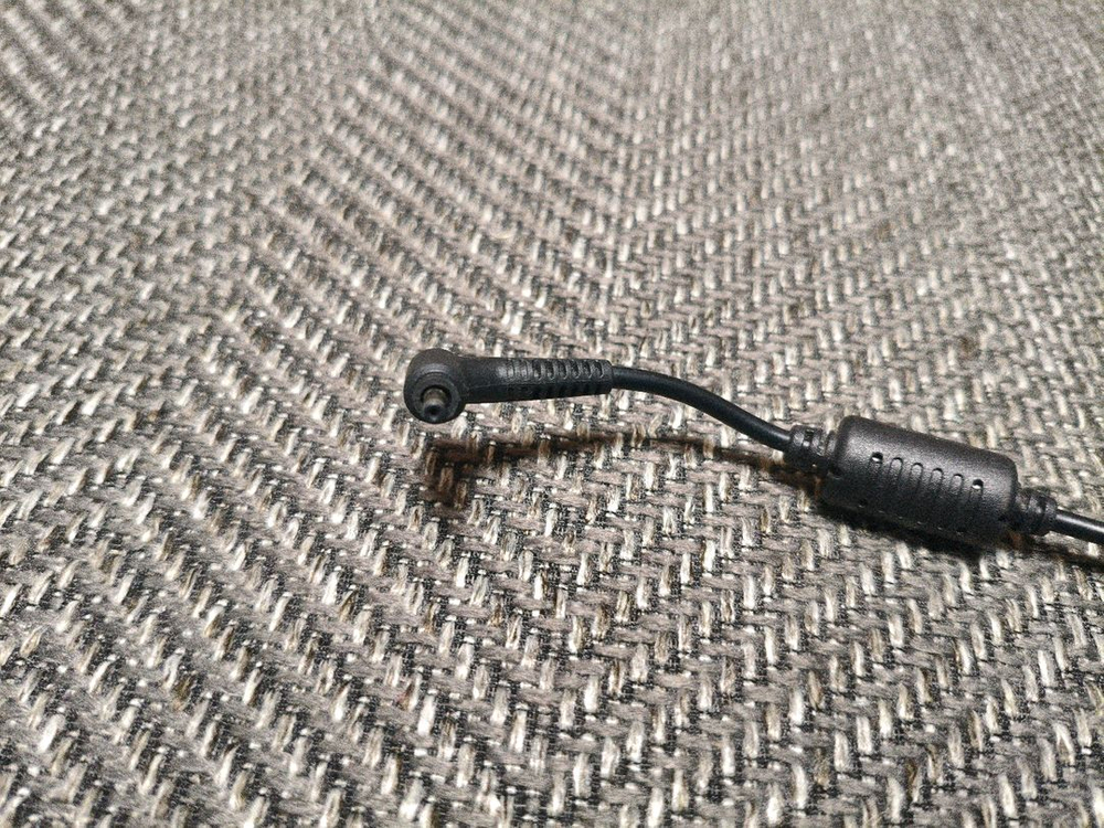 삼성 노트북 어댑터 AD-4019A--2