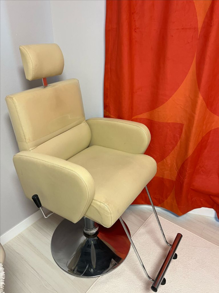 미용실 전동 의자 이미지