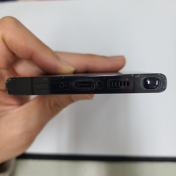 갤럭시 S23울트라 블랙 256G KT 중고폰 211053--6