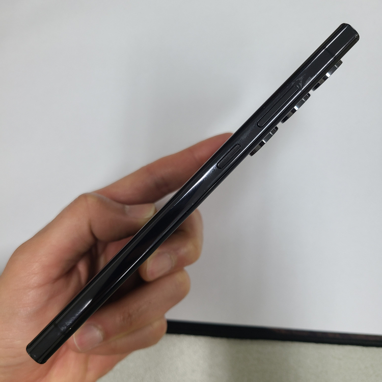 갤럭시 S23울트라 블랙 256G KT 중고폰 211053--7