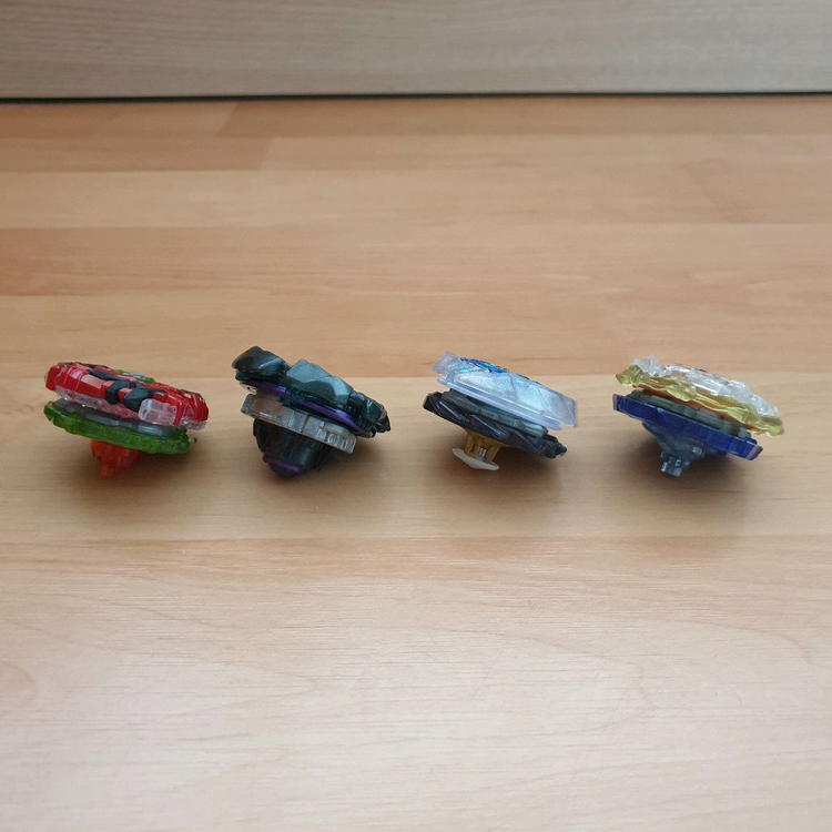 베이블레이드 갓 커스터마이즈+토네이도 와이번 부품 이미지