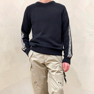 디올니트 남성M사이즈