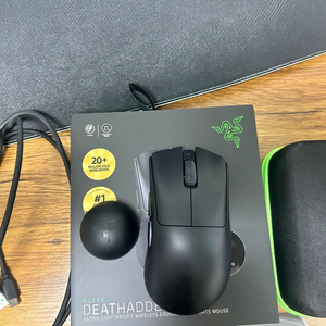 레이저코리아 데스에더 V4 Pro 무선 게이밍 마우스 블랙