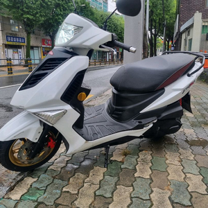 수냉식 125cc 스프린트스쿠터 티그라125