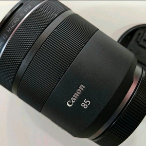 캐논 RF 85mm F2 MACRO IS STM 마크로 접사렌즈