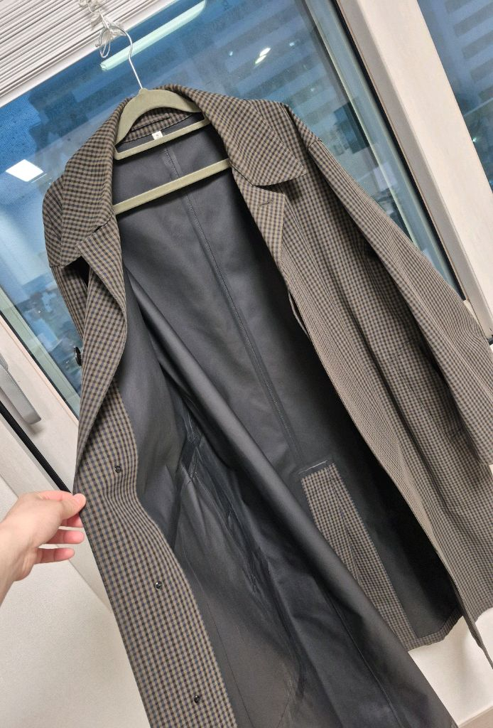 [유니클로] 남성 체크 패턴 트렌치 코트 판매합니다(사이즈: XL/색상: 카키)--2