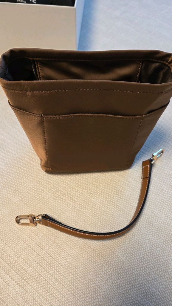 셀린느트리오페 캔버스 버킷백 스몰 이미지