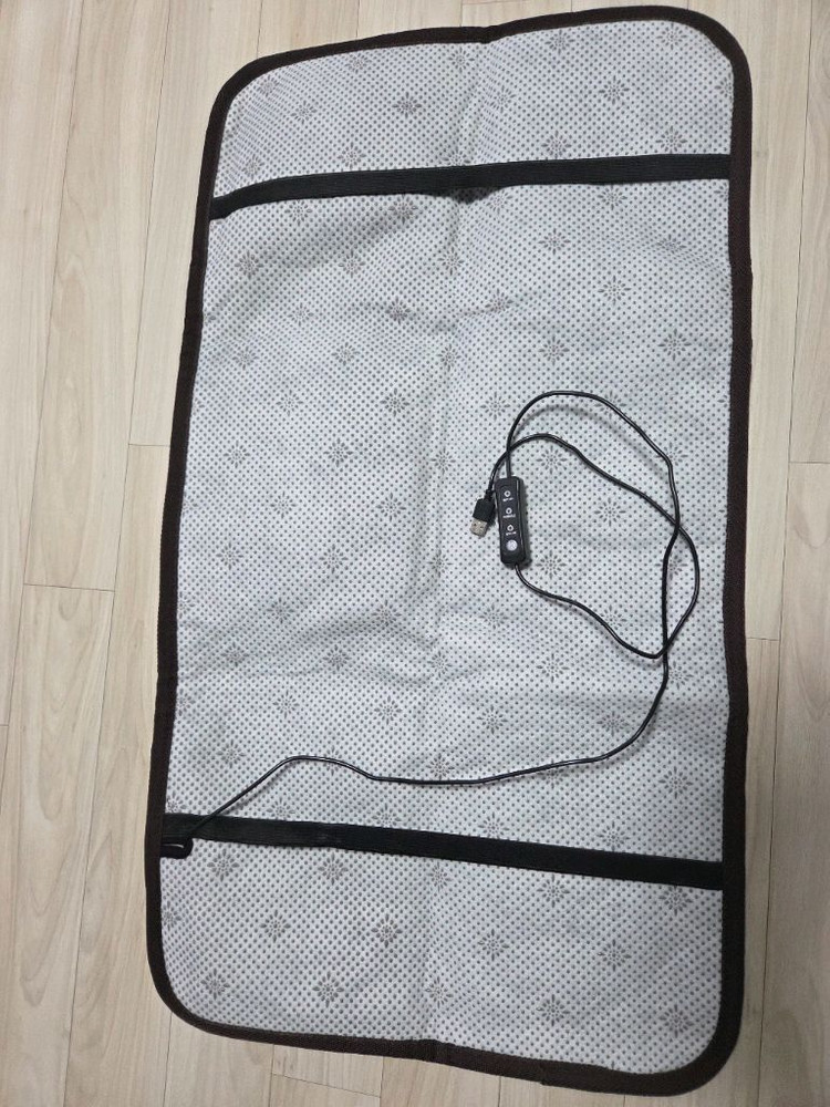 노마드블루 usb온열매트 2장 + 보관케이스 이미지