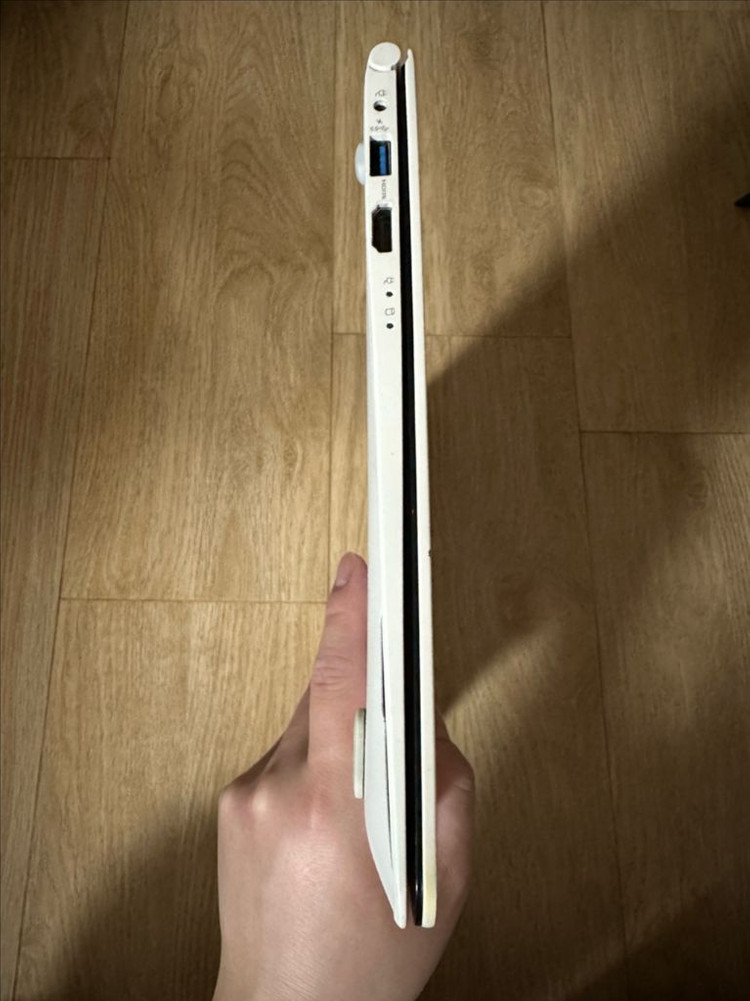 엘지 노트북 그램 i5/8기가/SSD256 부품용가격(정상작동) 12만원 판매--6