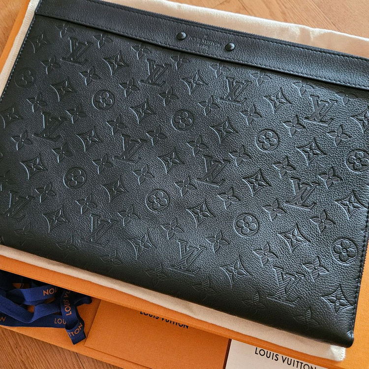 루이비통 도큐먼트 포쉐트 주르 클러치--0