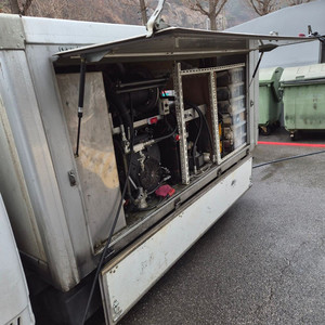 하수구 엔진고압세척기 풀세팅(중고,호크펌프(이태리산),론신엔진 40마력,원격리모컨 등 풀 세팅