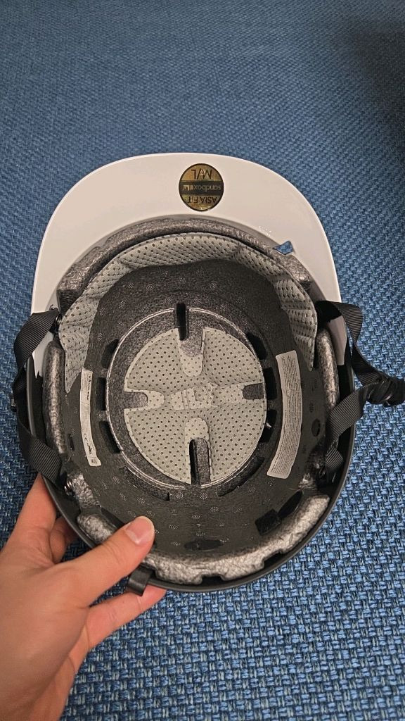 샌드박스 아시안핏 헬멧 m/l 팔아요--1