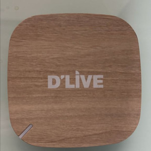 딜라이브 out 팔아요.