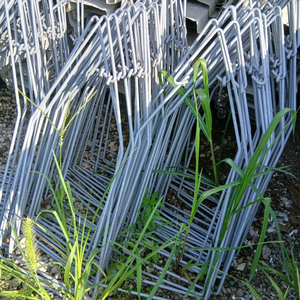 딸기상자홈통커터바침걸이 개당1300원