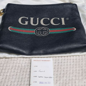 <상태 굿> 신형 구찌 띠로고 클러치